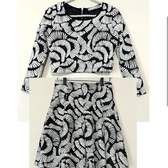 Hunter Bell Kramer Black & White Long Sleeve Cropped Top & Circle Skirt Set SZ S
